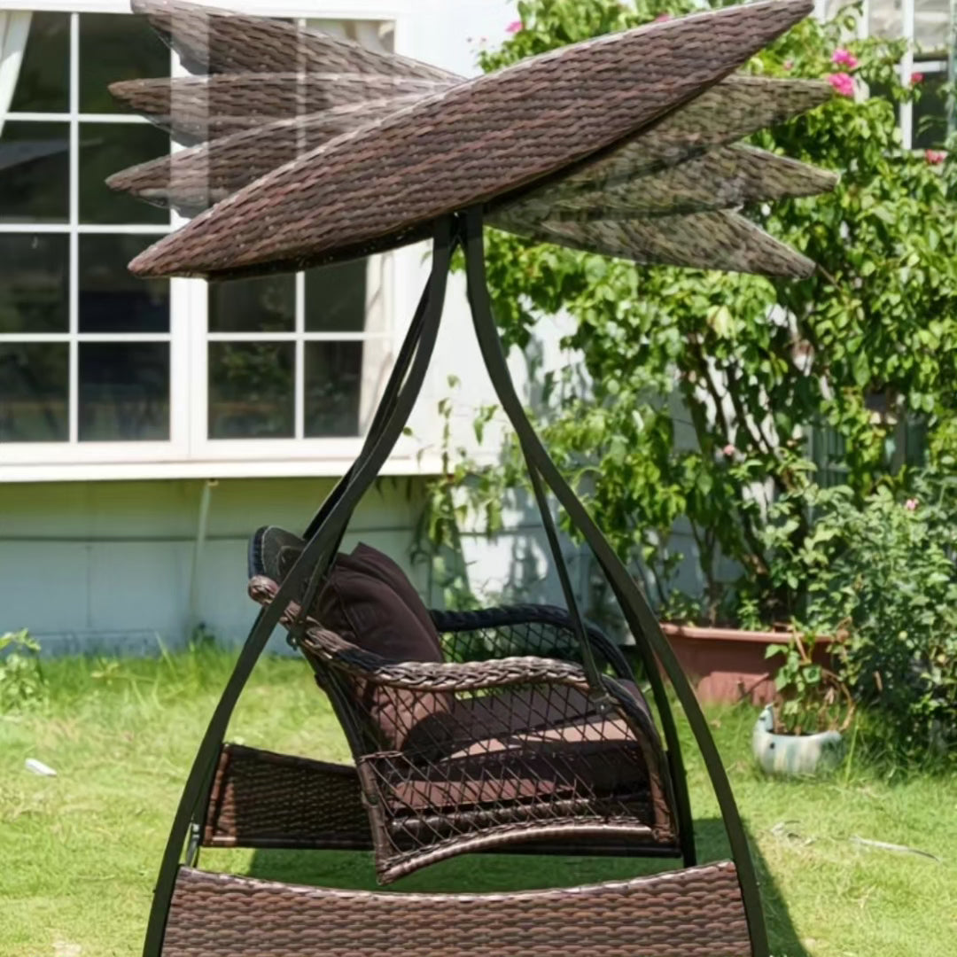 Outdoor swing